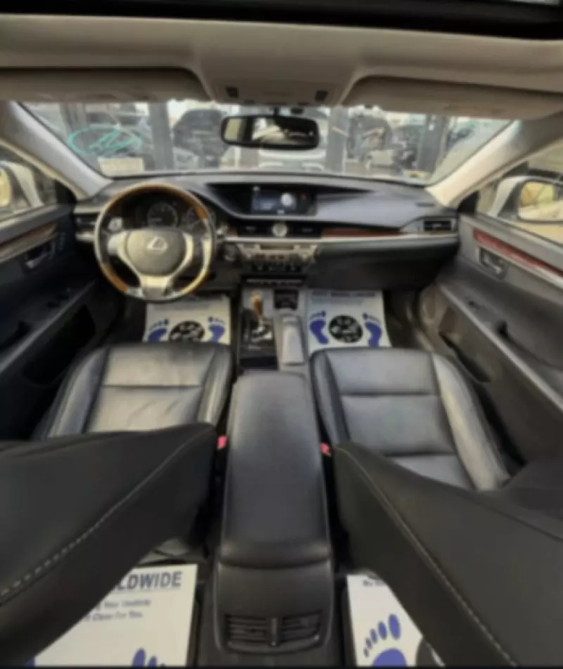 Lexus ES 350   - 2013