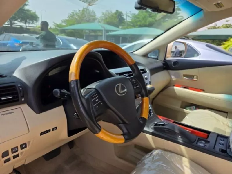 Lexus RX 350   - 2012