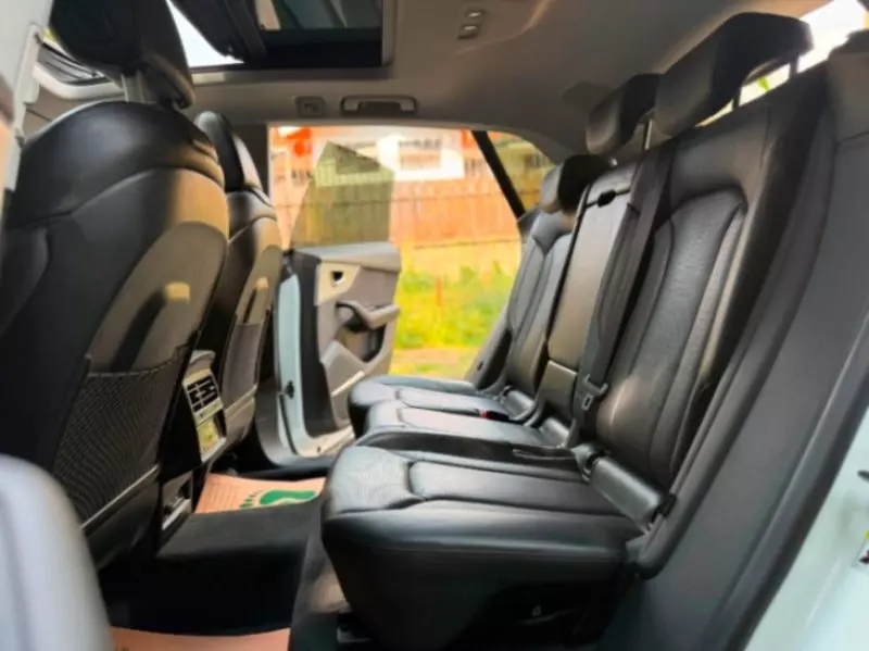 Audi Q8   - 2020