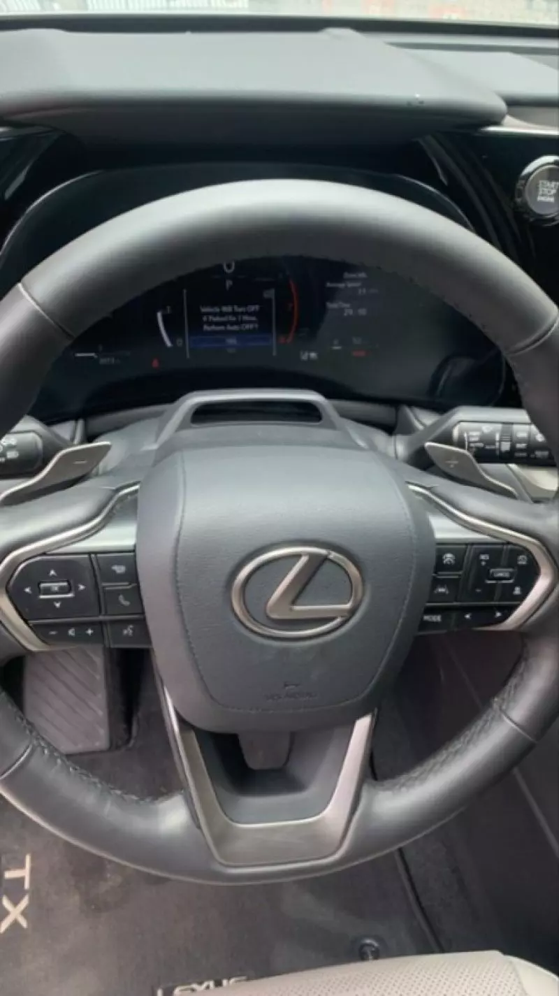 Lexus TX   - 2025