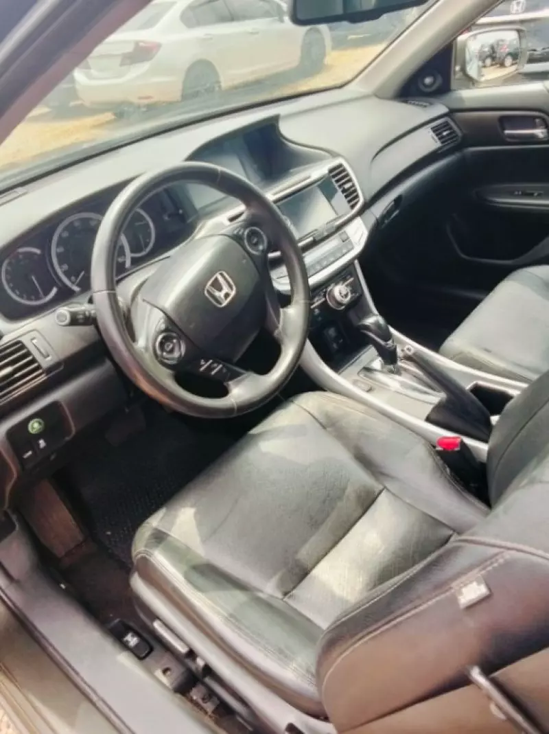 Honda Accord - 2014