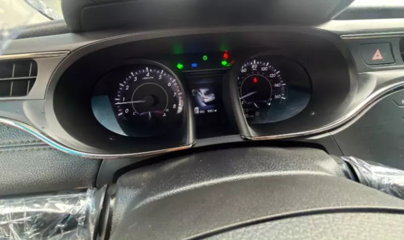 Toyota Avalon - 2013
