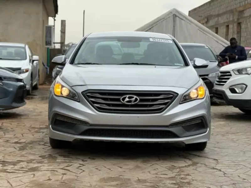 Hyundai Sonata - 2015