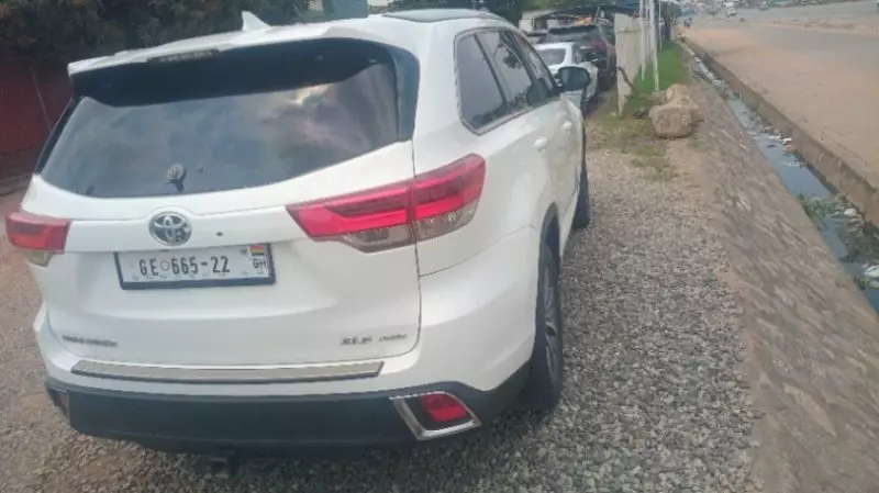 TOYOTA Highlander   - 2019