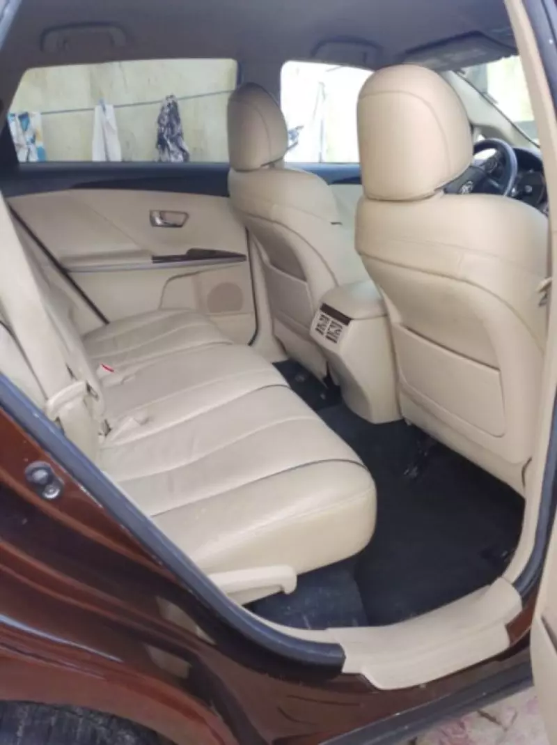 TOYOTA Venza   - 2013