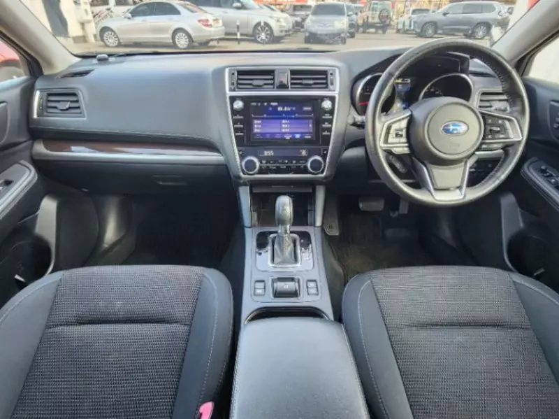 Subaru Outback   - 2018