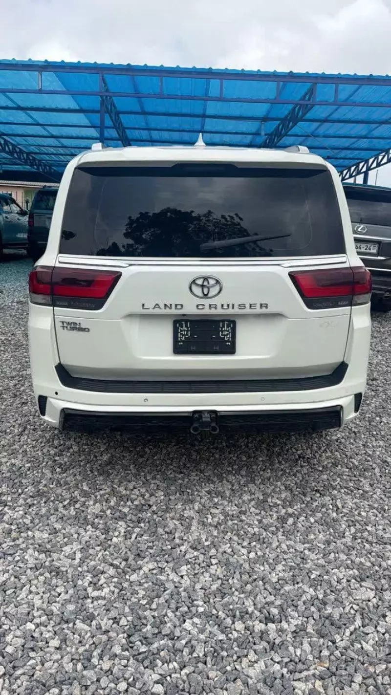 TOYOTA Land Cruiser   - 2022
