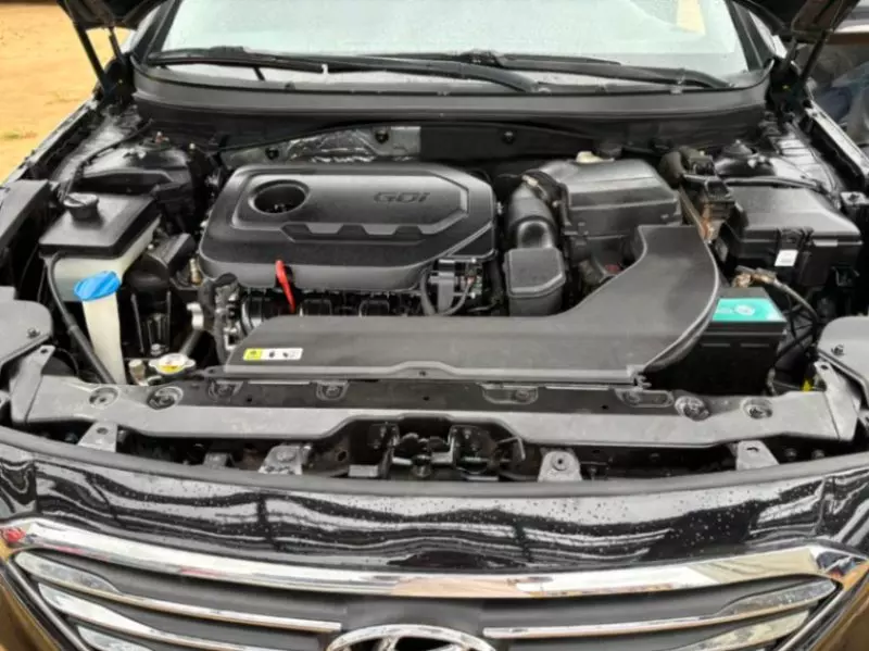 Hyundai Sonata   - 2015