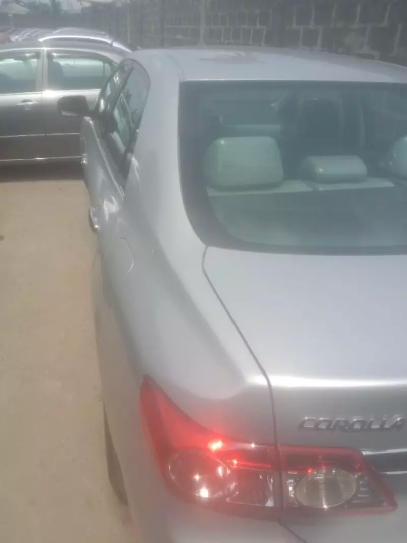 Toyota Corolla   - 2013