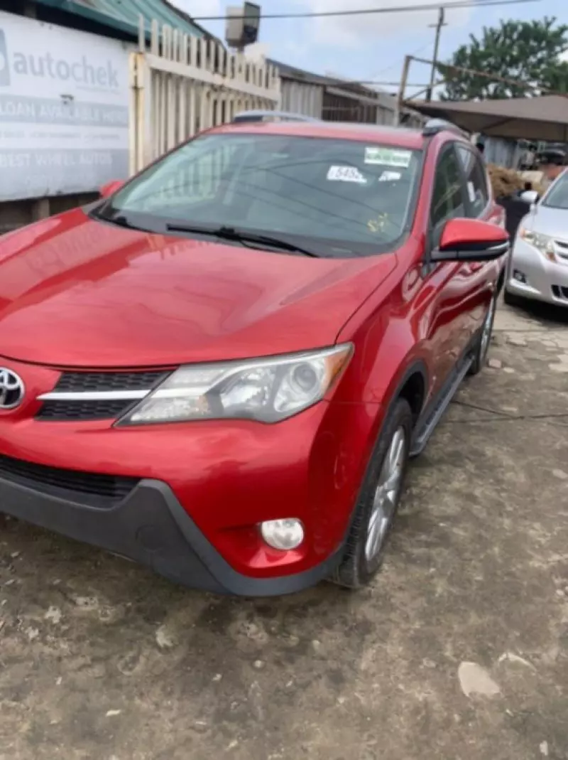 Toyota RAV 4   - 2014