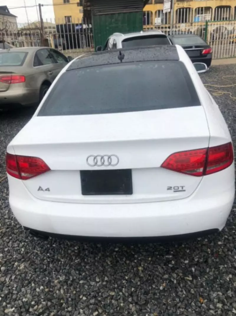 Audi A4   - 2011