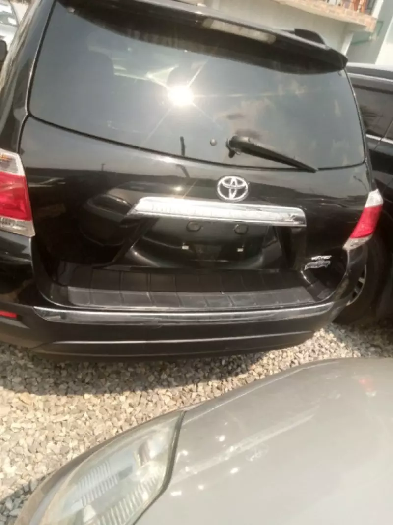 Toyota Highlander - 2012
