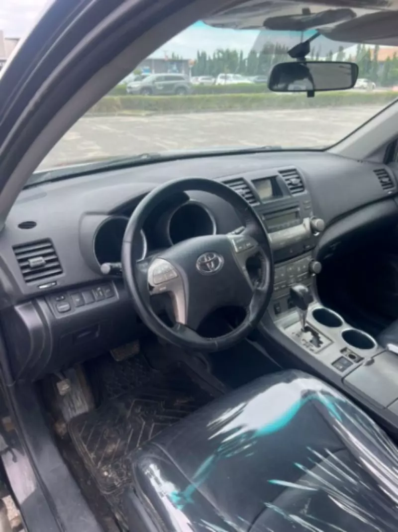 Toyota Highlander   - 2009