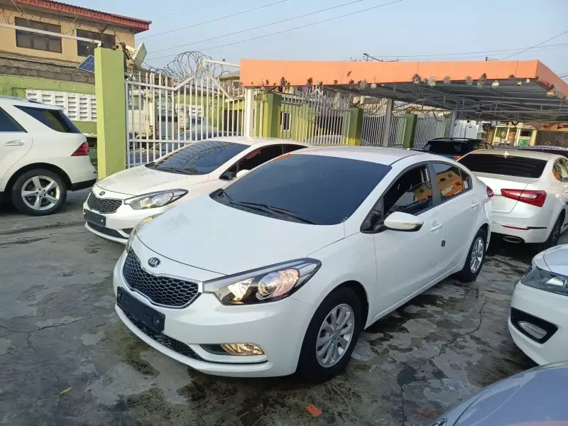 KIA K3   - 2015
