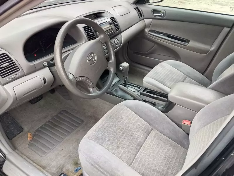 Toyota Camry   - 2006