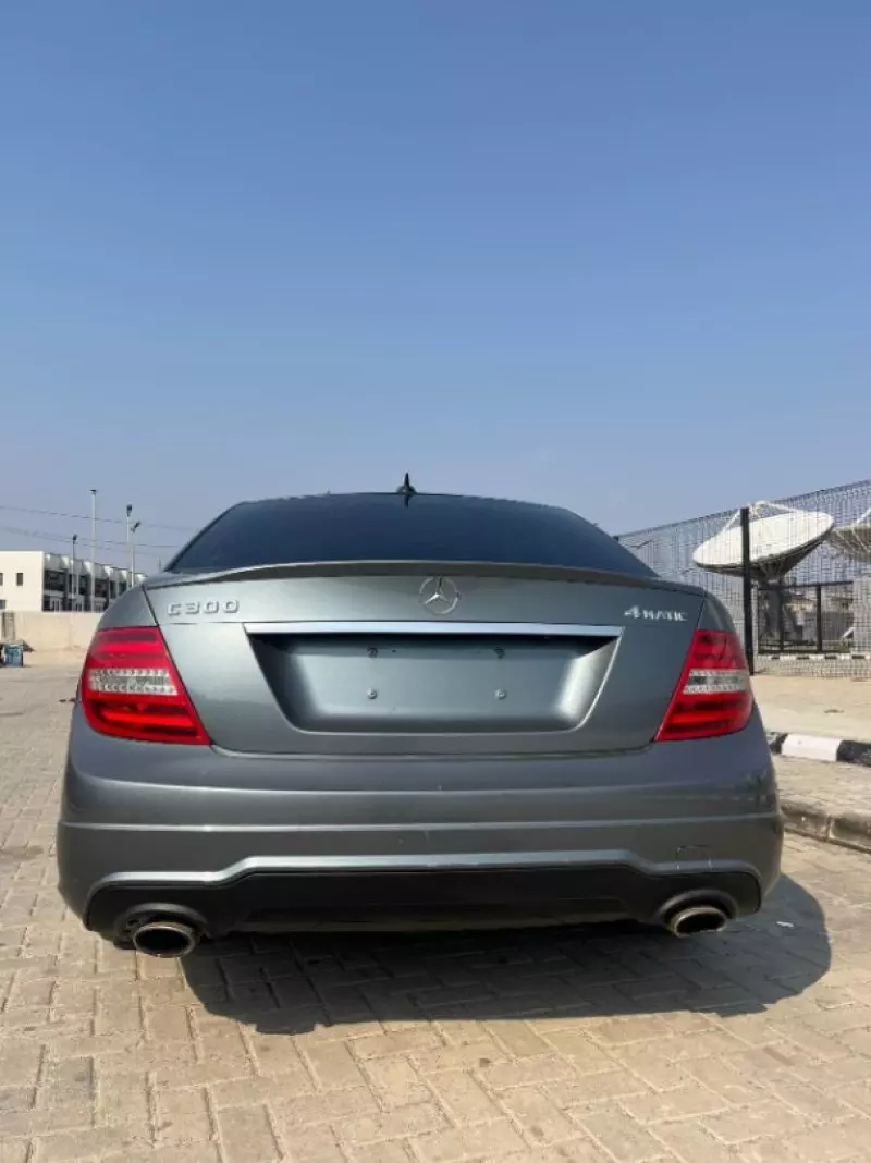 Mercedes-Benz C 300   - 2012