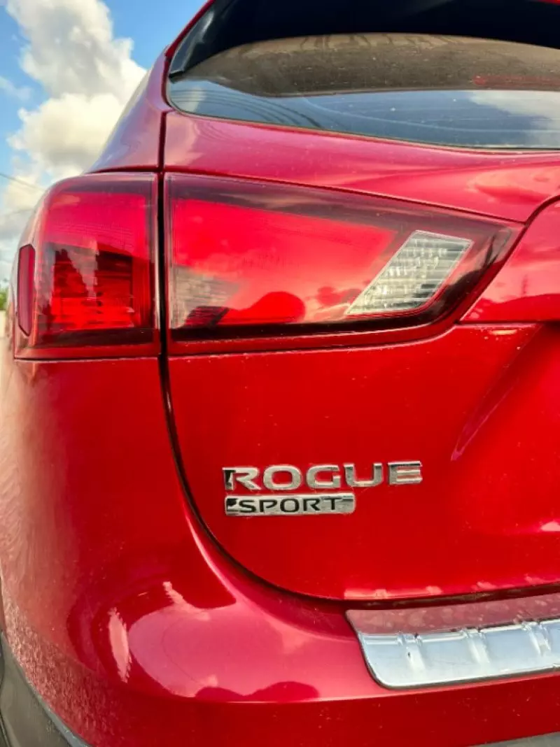 Nissan Rogue   - 2017