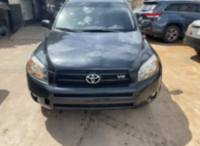 Toyota RAV4   - 2008