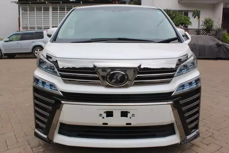 TOYOTA Vellfire    - 2019