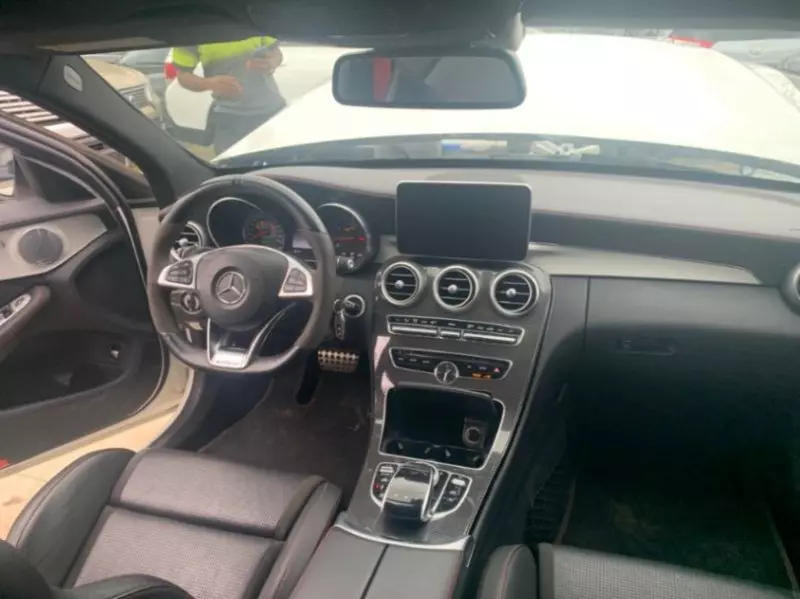 Mercedes-Benz C-class   - 2017
