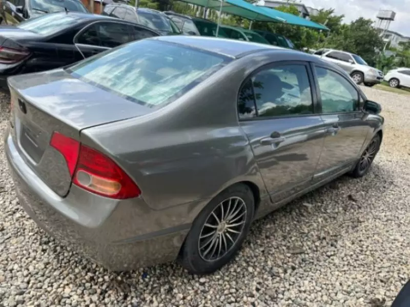 Honda Civic   - 2006