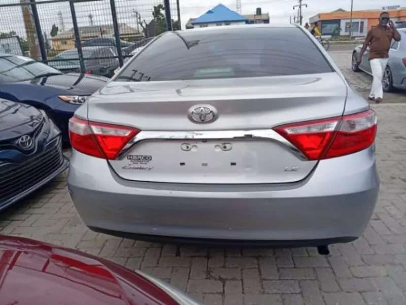 TOYOTA Camry   - 2016