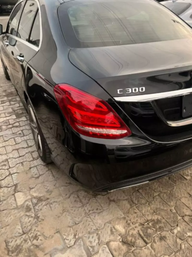 Mercedes-Benz C 300   - 2018