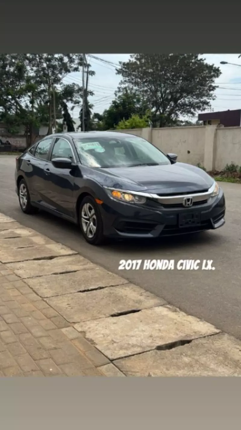 Honda Civic   - 2022