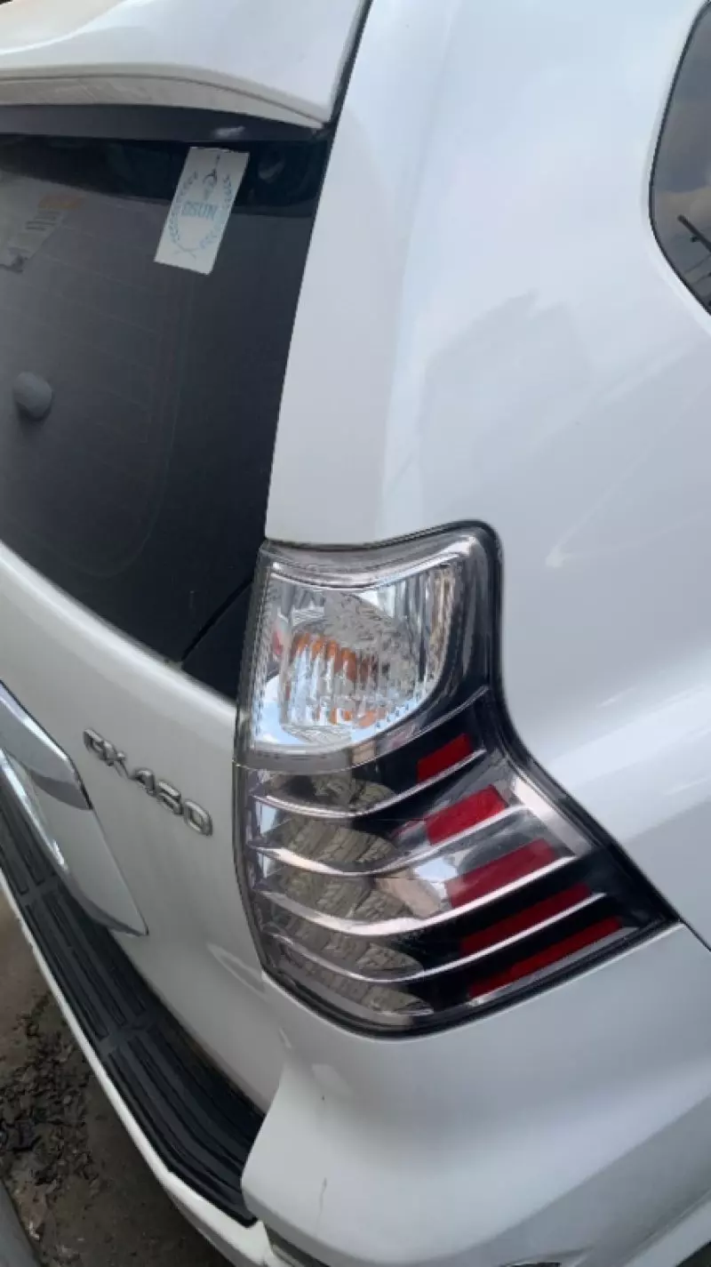 Lexus GX   - 2016