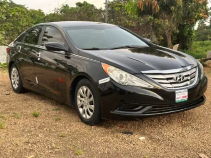 Hyundai SONATA 2,0L BVA GL   - 2013