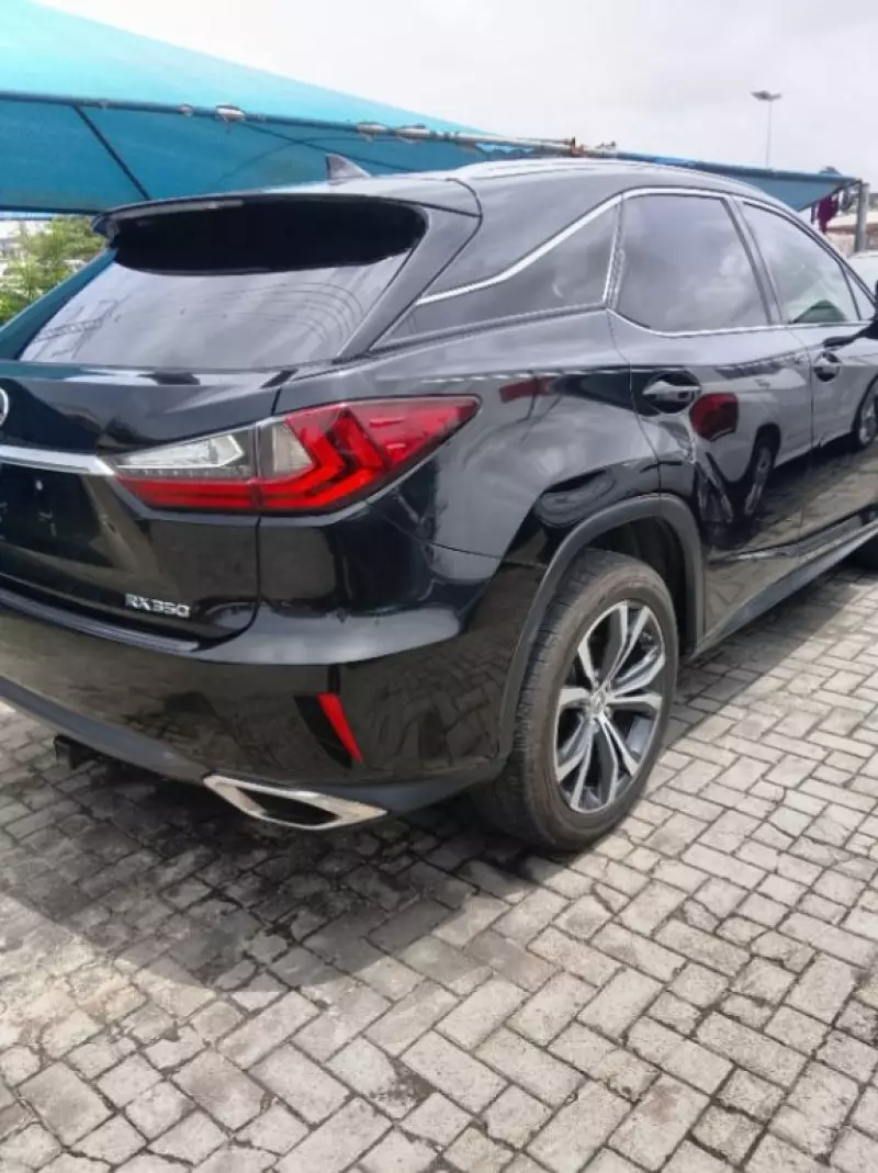 Lexus RX   - 2016