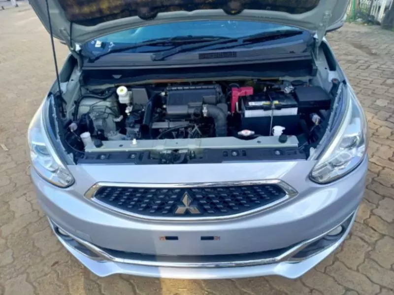 Mitsubishi Mirage   - 2017