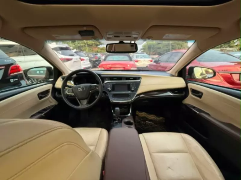 TOYOTA Avalon   - 2013