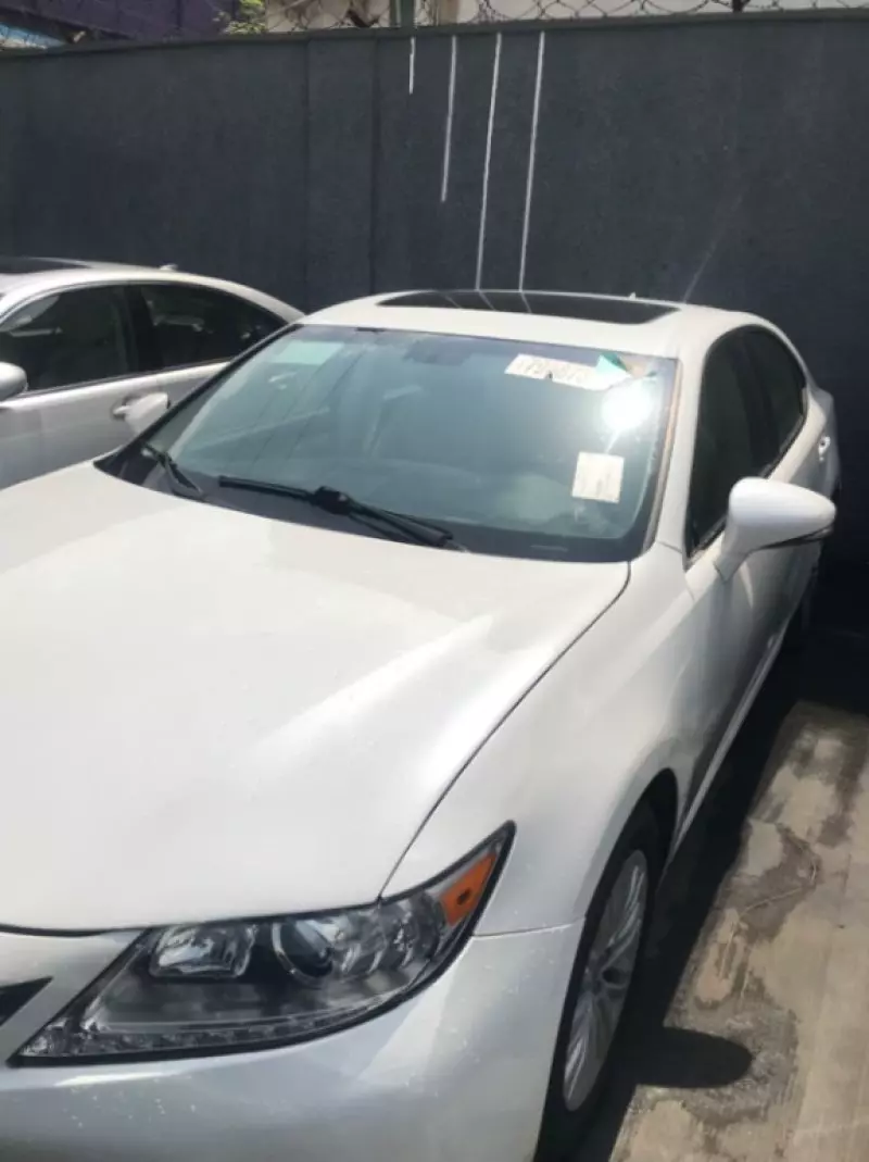 Lexus ES 350   - 2013
