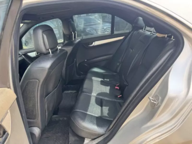 Mercedes-Benz C 300   - 2009