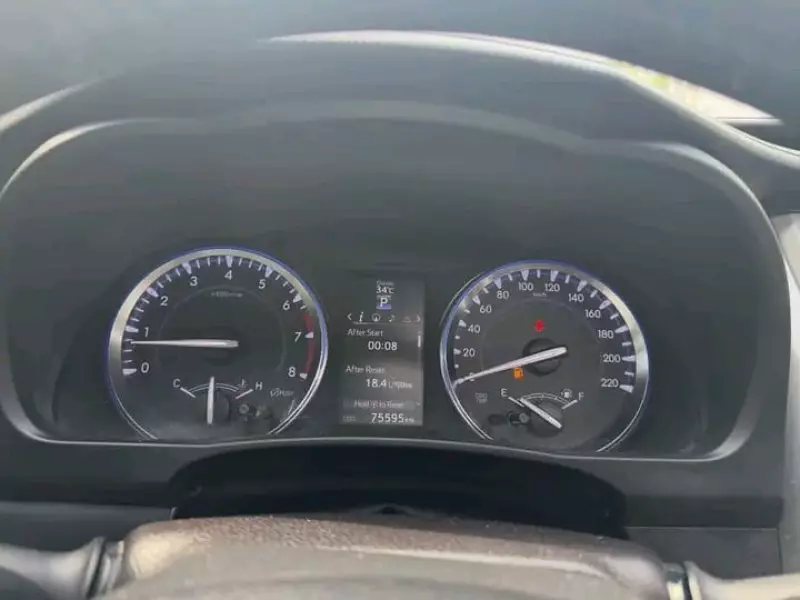 Toyota Highlander   - 2013