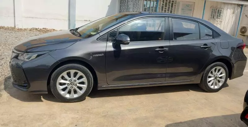 Toyota Corolla Hybrid    - 2020