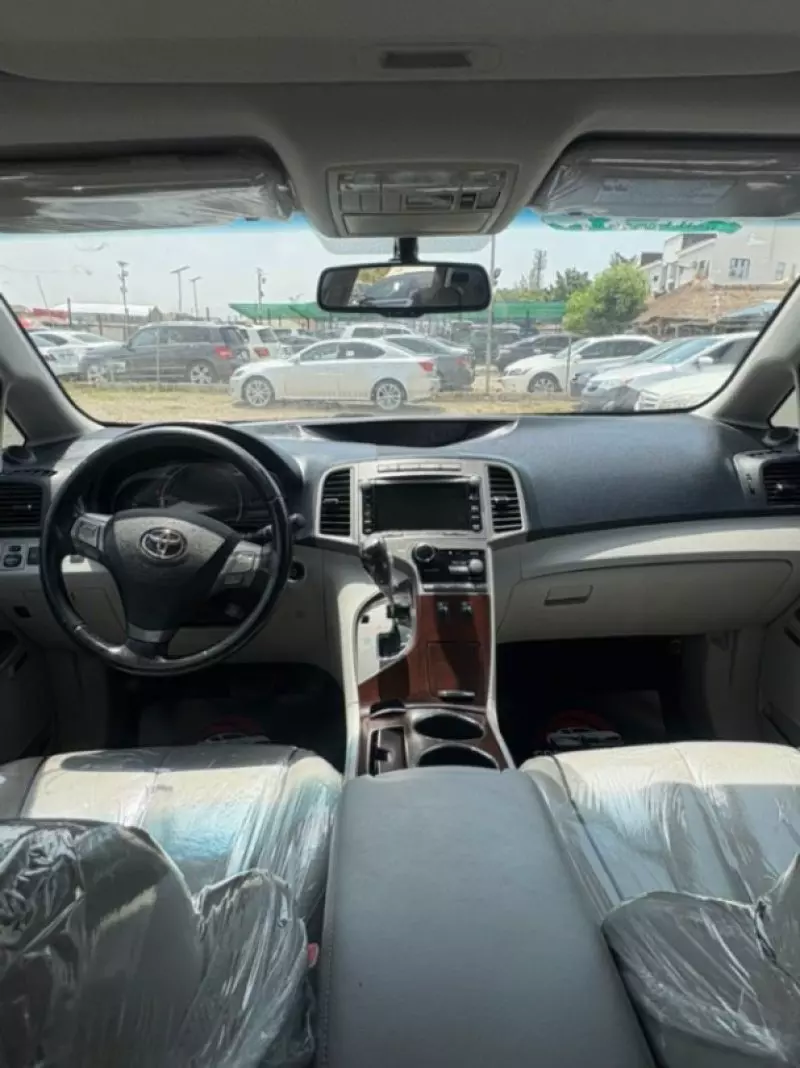 Toyota Venza   - 2010