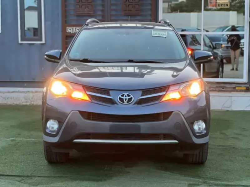 Toyota RAV 4   - 2014