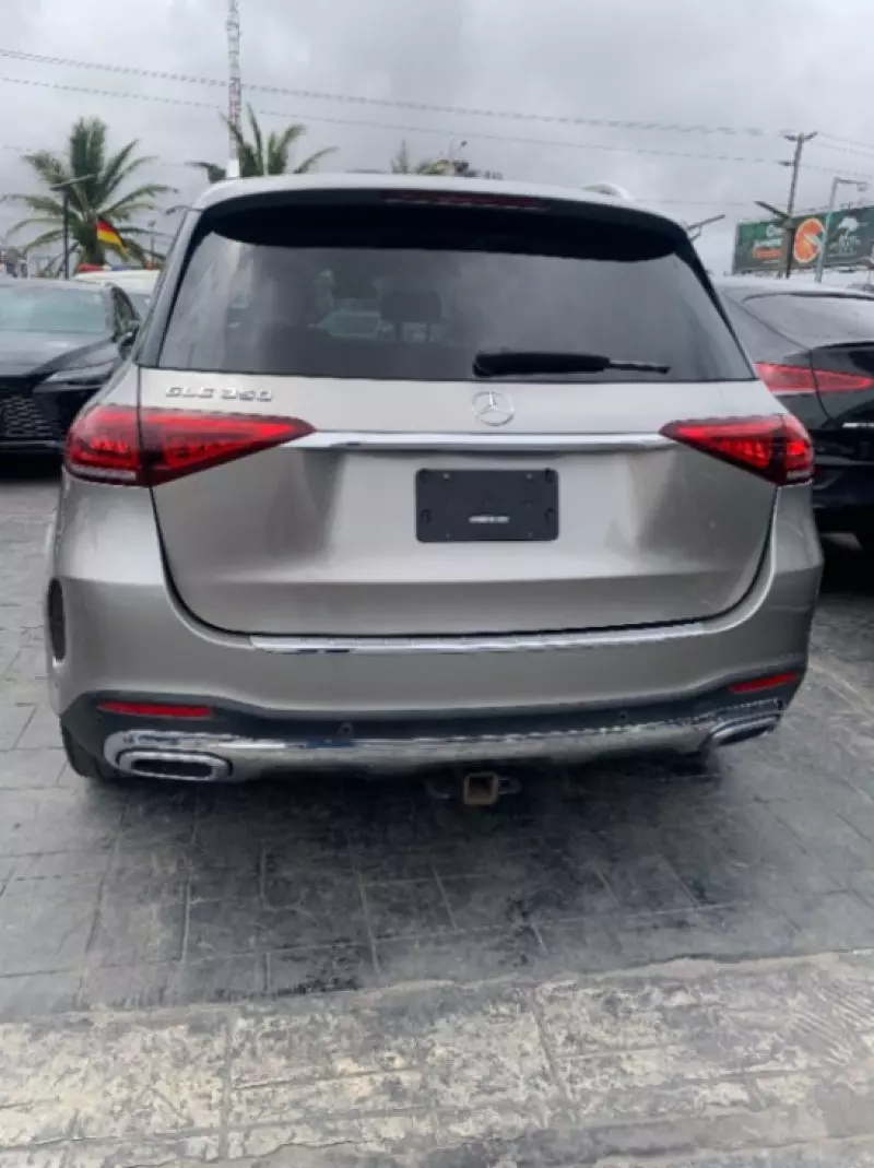 Mercedes-Benz GLC 350 - 2020