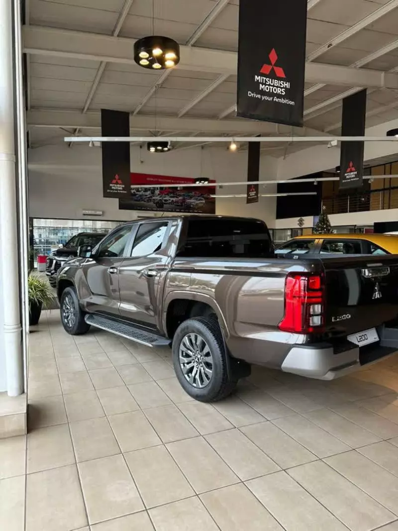 Mitsubishi L200 D/C Sportero A/T   - 2026