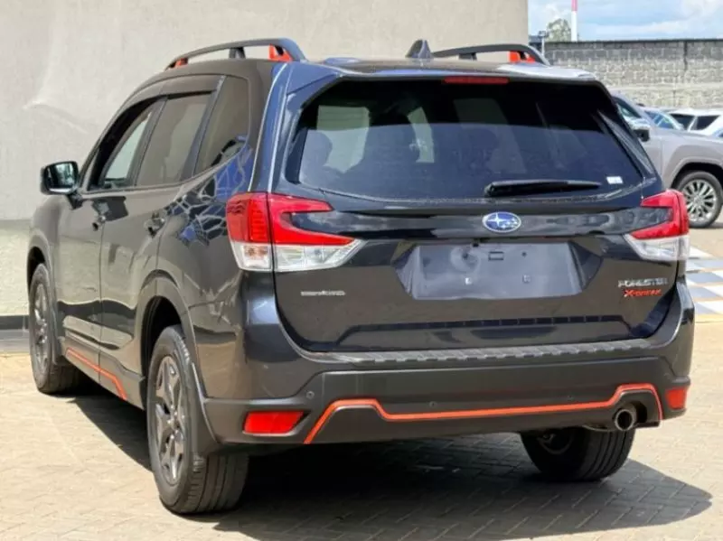Subaru Forester   - 2018