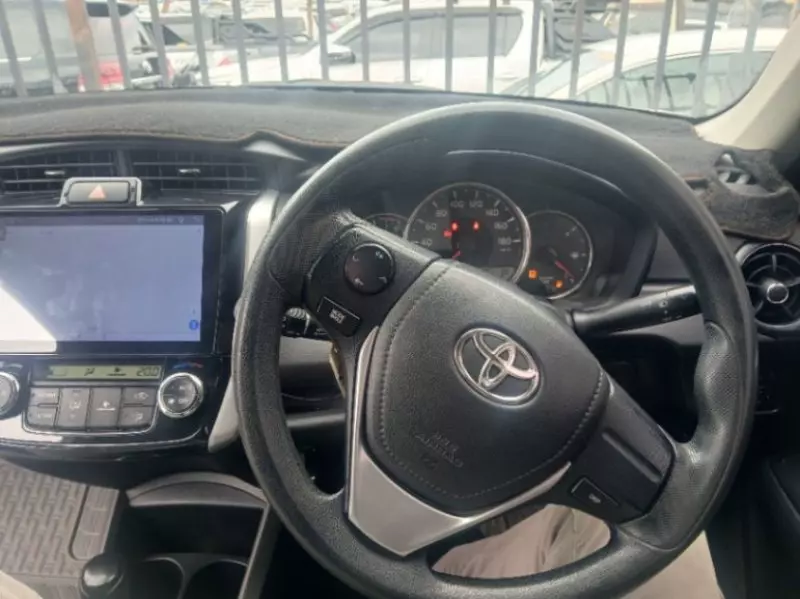 Toyota Fielder    - 2016
