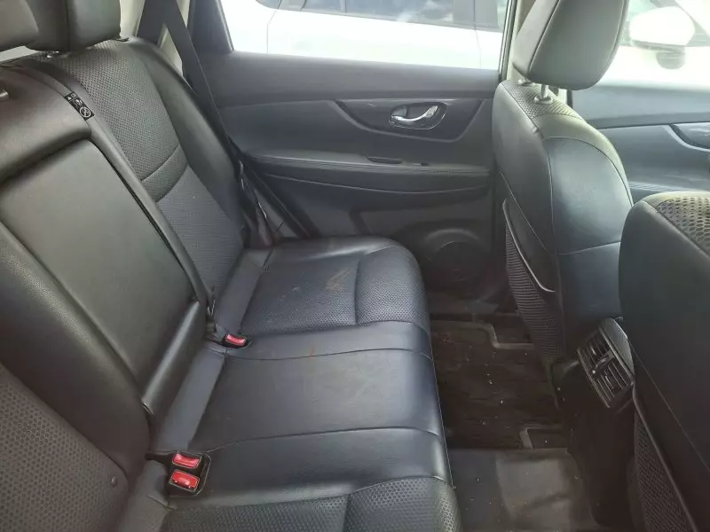 Nissan X-TRAIL   - 2014