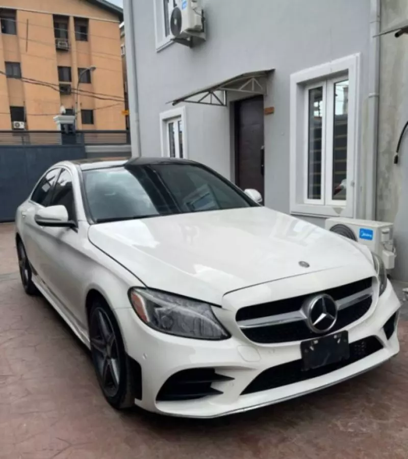 Mercedes-Benz C-Class   - 2016