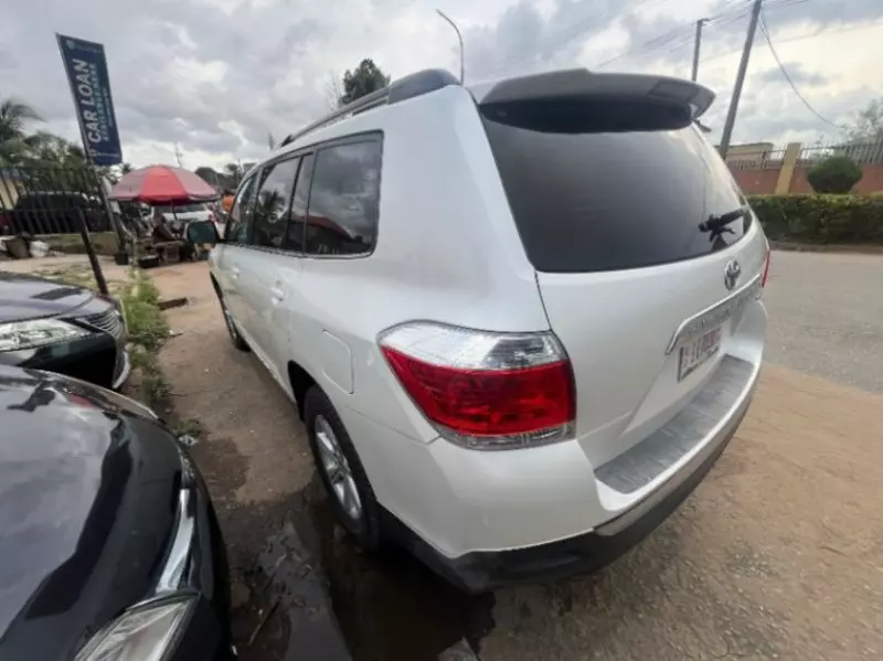 Toyota Highlander - 2013