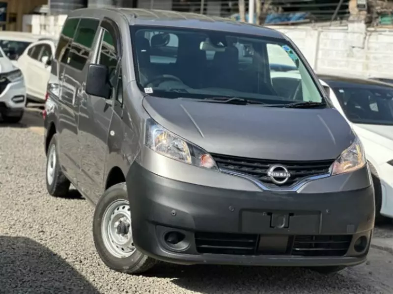 Nissan NV200   - 2022