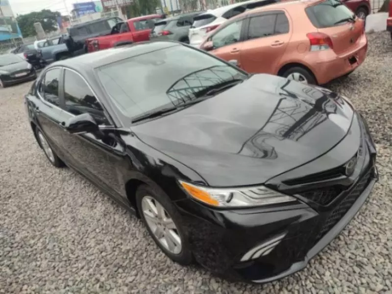 TOYOTA Camry   - 2019