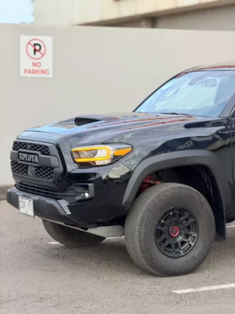 TOYOTA Tacoma   - 2020