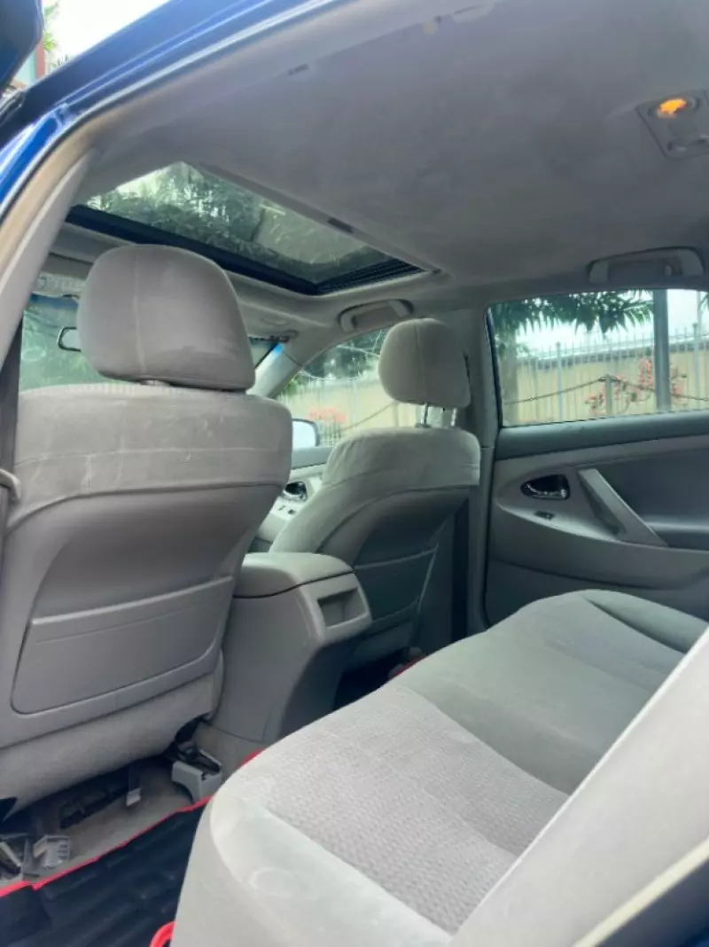 TOYOTA Camry   - 2011